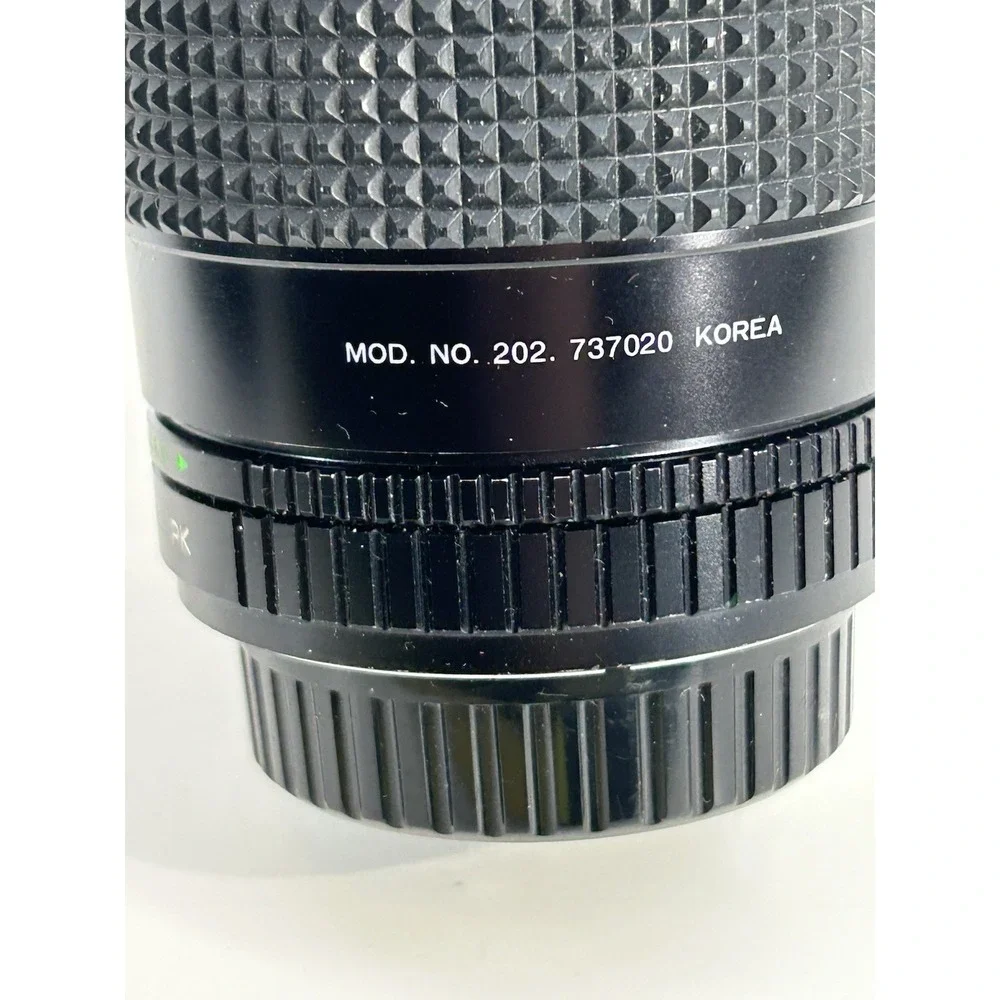 Vintage Sears Auto Zoom Multicoated 1:4.0 f=80-200mm Camera Lens